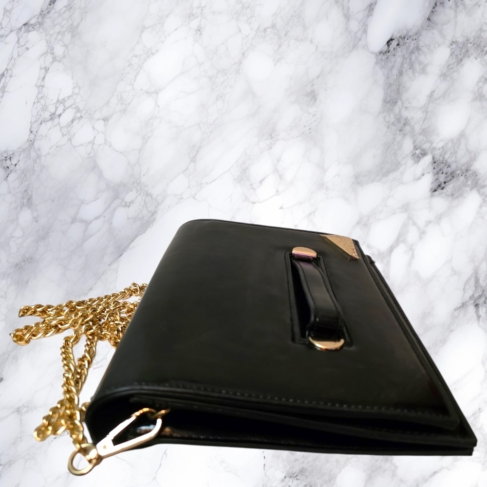 Kensie Black Leather Clutch Crossbody Gold Chain Evening Bag Minimalist Chic - Picture 15 of 16